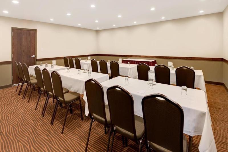 New World Inn & Conference Center Кълъмбъс Екстериор снимка